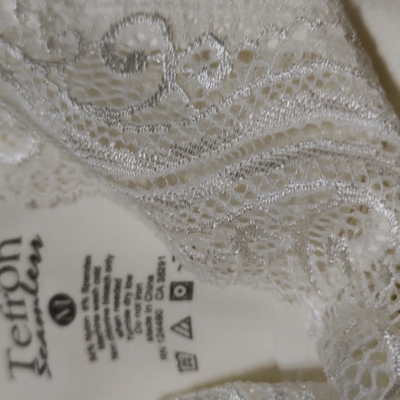 CAMISOLES - Picture 5 of 6